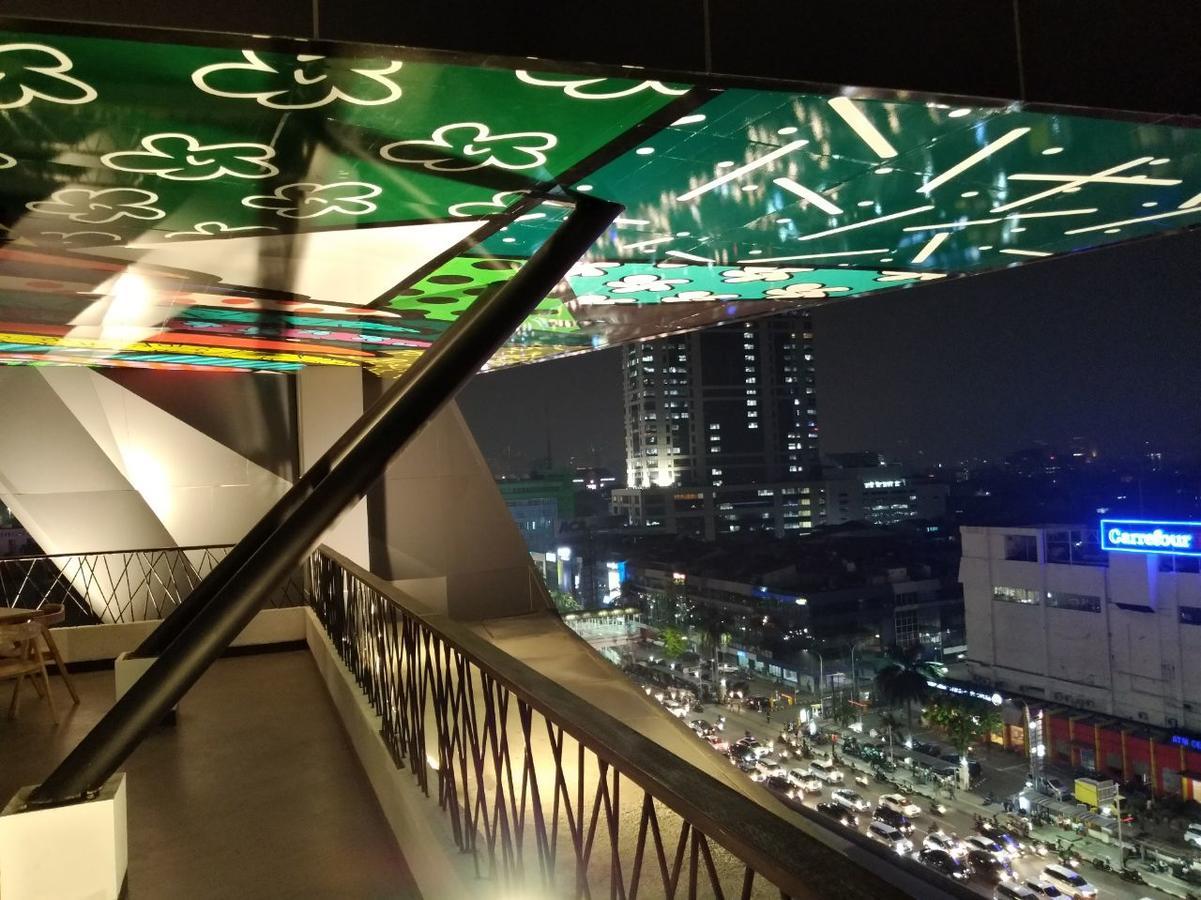 Maxone Platinum Hayam Wuruk Hotel Jacarta Exterior foto