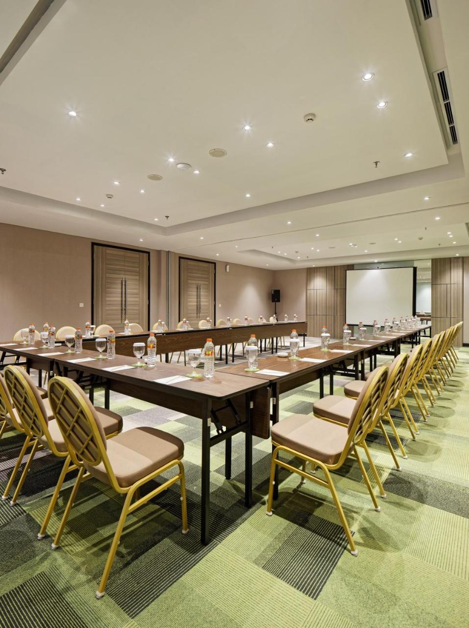 Maxone Platinum Hayam Wuruk Hotel Jacarta Exterior foto