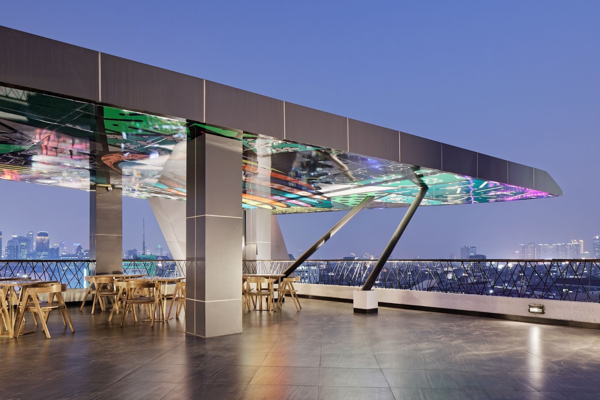 Maxone Platinum Hayam Wuruk Hotel Jacarta Exterior foto