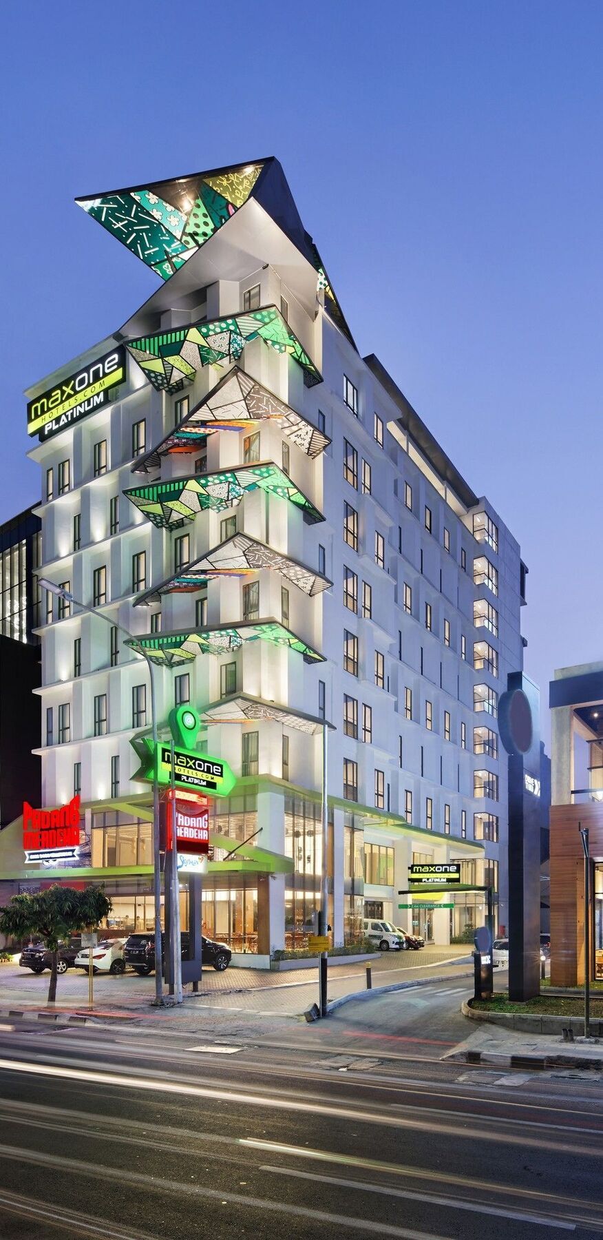 Maxone Platinum Hayam Wuruk Hotel Jacarta Exterior foto